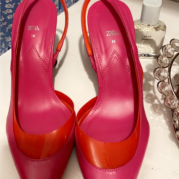 SOLD - Picture 6 of 8